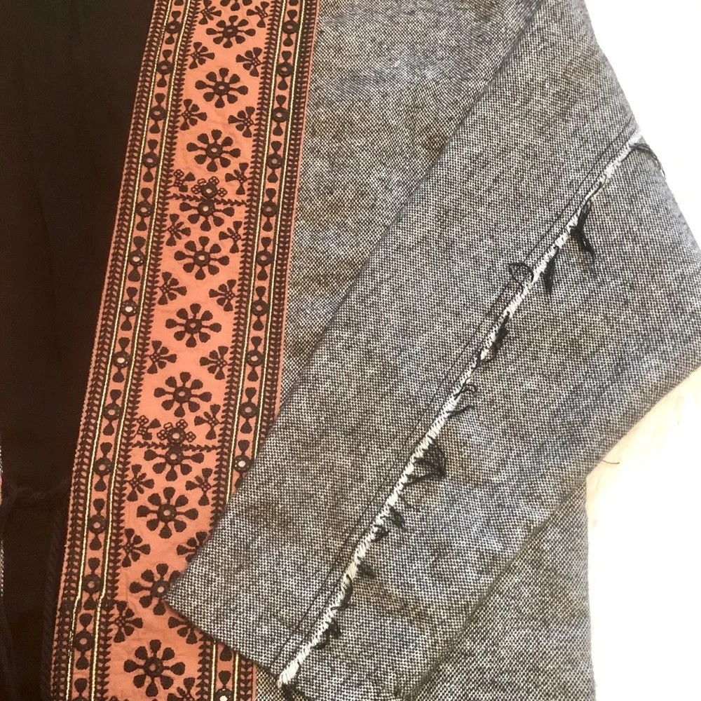 “NEW” & RARE Free People Nomad Embroidered Tweed Duster - Picture 11 of 13